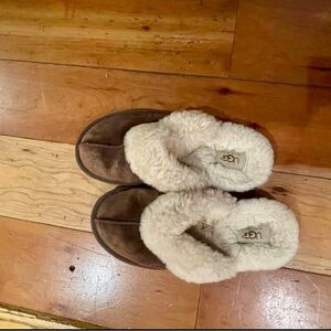 UGG Women's Tan Slippers with Plush Cream Interior